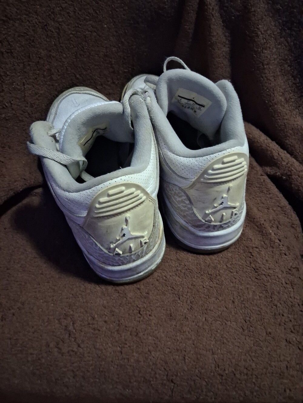 Jordan 3 Triple White Size 8 - Picture 3 of 4